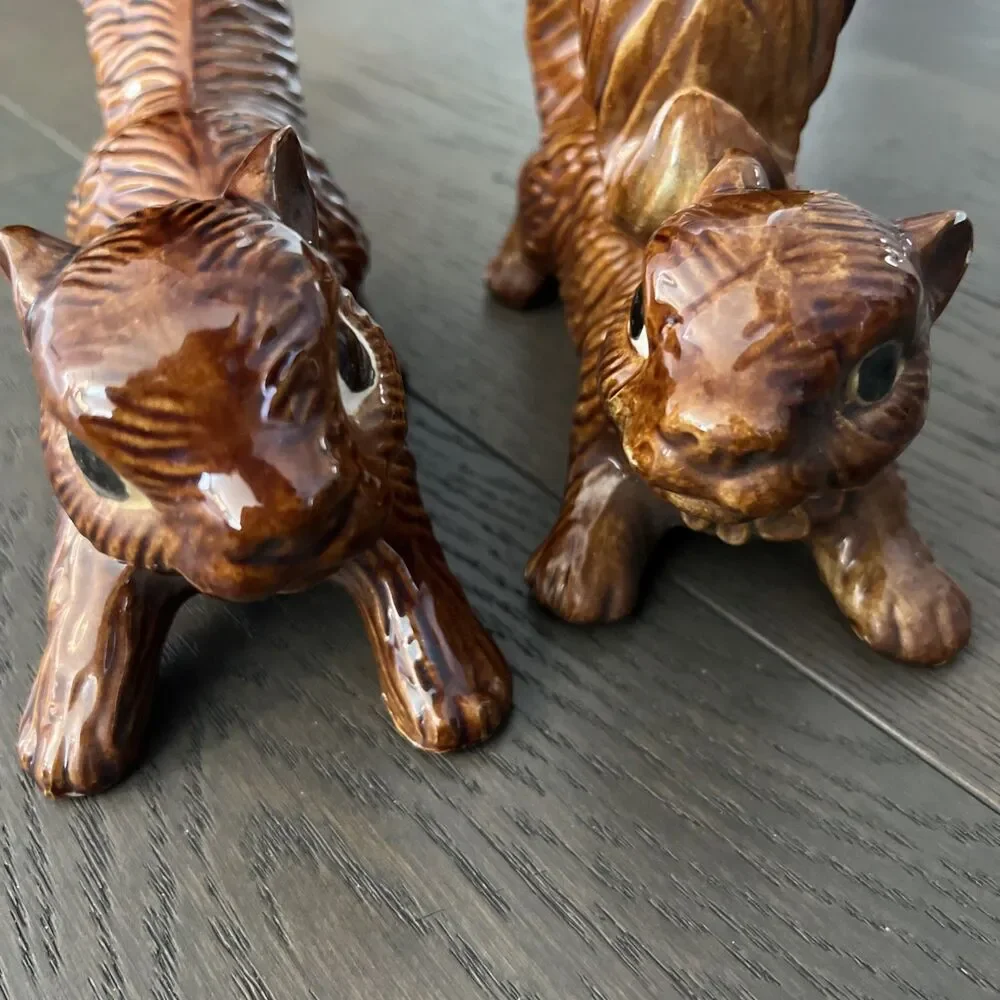Set of 2 Vintage 1970's  Arnels Ceramic Squirrel Figurines  9" & 12" Brown EUC - Picture 12 of 12